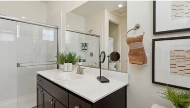 1280 Harness Dr in Sparks, NV - Building Photo - Building Photo
