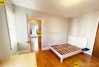40 Plymouth St, Unit 2 in Cambridge, MA - Building Photo - Building Photo