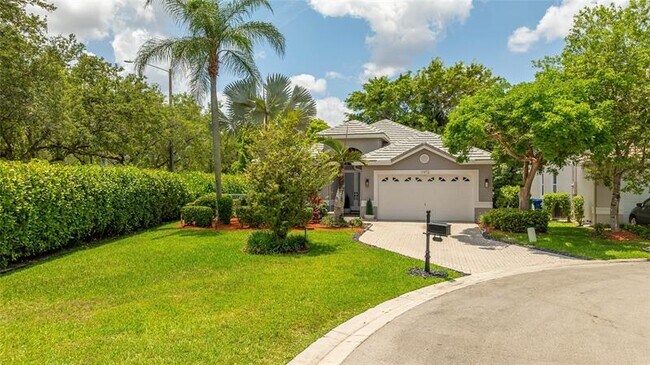 property at 11972 Glenmore Dr