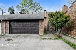 820 Courtenay Pl in Garland, TX - Building Photo