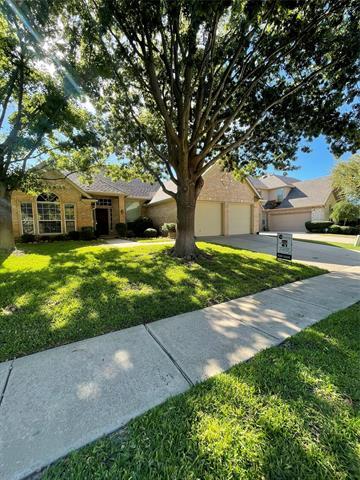 1004 Royal Oaks Dr in McKinney, TX - Building Photo