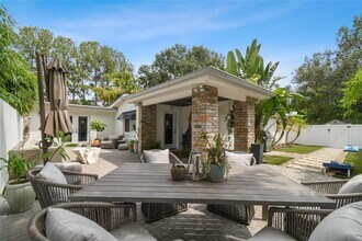 3304 W El Prado Blvd in Tampa, FL - Building Photo - Building Photo