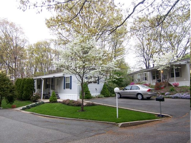 Shore Park Trailer Court in Manasquan, NJ - Building Photo - Building Photo