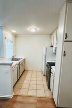 23341 La Crescenta in Mission Viejo, CA - Building Photo - Building Photo