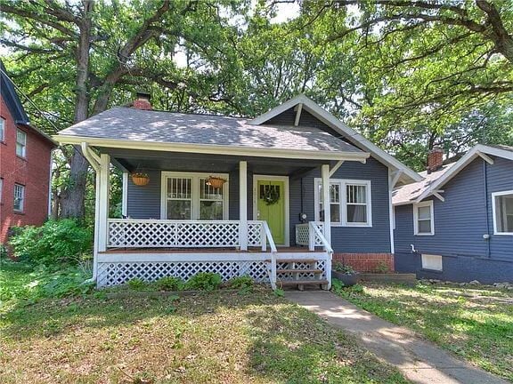 3014 Woodland Ave in Des Moines, IA - Building Photo - Building Photo