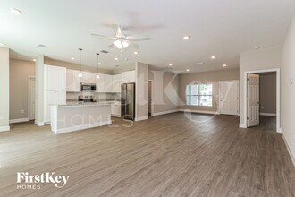 514 Warwick St SE in Palm Bay, FL - Building Photo - Building Photo