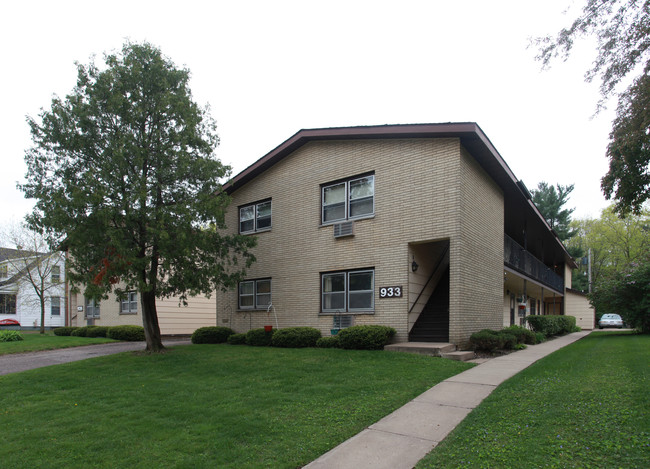 933-939 Barland St in Eau Claire, WI - Building Photo - Building Photo