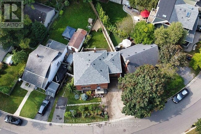 6 Thirty First St in Toronto, ON - Building Photo - Building Photo