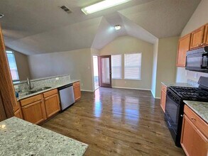 3333 Pecan Shadow Way in Mesquite, TX - Building Photo - Building Photo