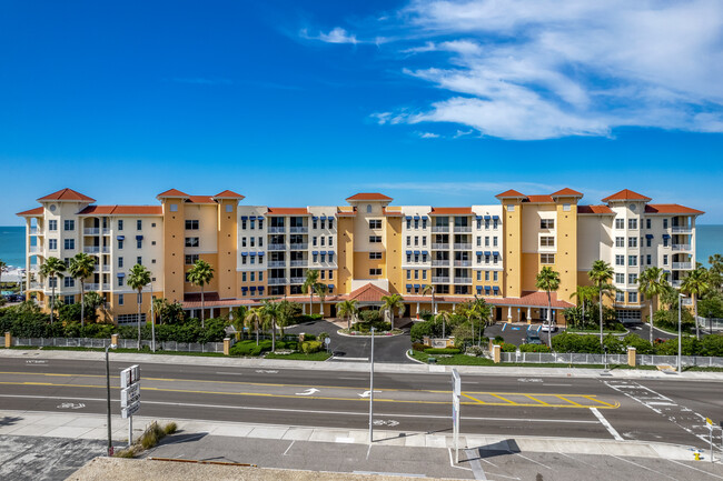 Sereno in Madeira Beach, FL - Building Photo - Building Photo