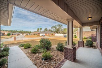 2112 Stennis Dr in Pensacola, FL - Building Photo - Building Photo