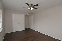 5628 Birchmont Dr photo'