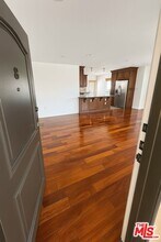 1146 Hacienda Pl in West Hollywood, CA - Building Photo - Building Photo
