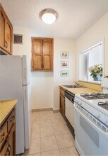 301 E 79th St in New York, NY - Building Photo - Building Photo