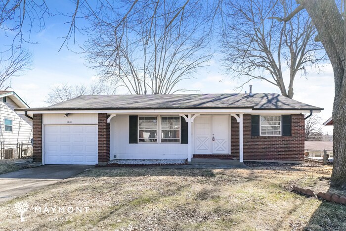 1814 Millshire Dr in St. Louis, MO - Building Photo