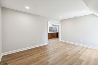 266 W Main St in Denville, NJ - Building Photo - Building Photo