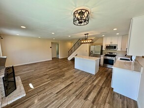 1220 N Grape St in Escondido, CA - Building Photo - Building Photo