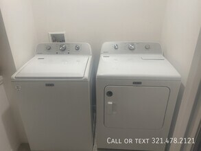 567 Poplar St SE in Palm Bay, FL - Building Photo - Building Photo