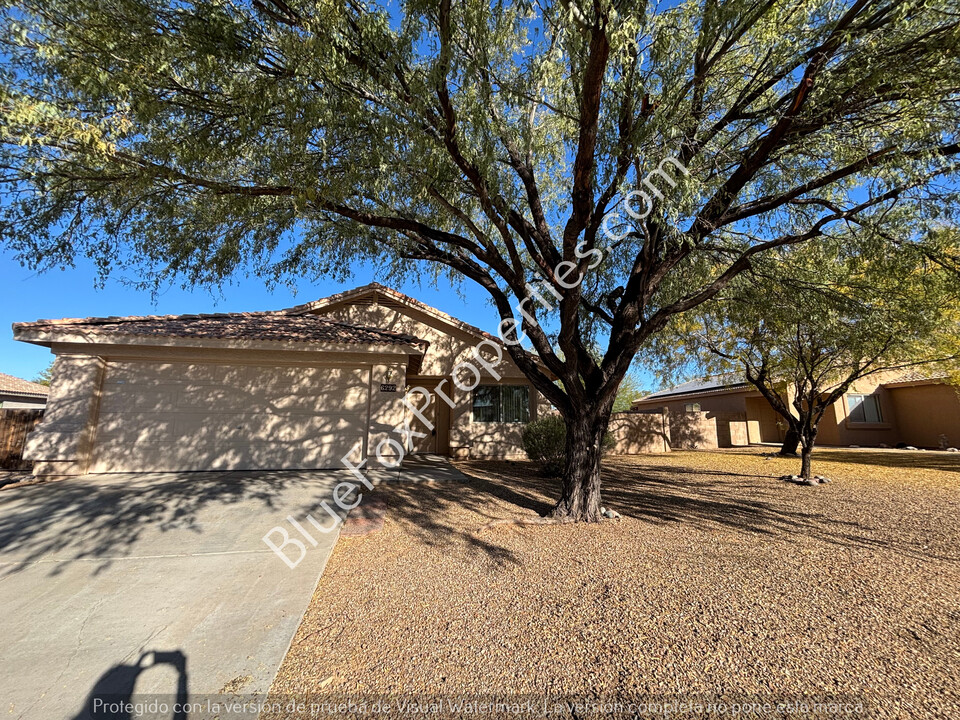 6292 W Desert Laurel Ln in Tucson, AZ - Foto de edificio