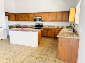 7320 S 15th Dr in Phoenix, AZ - Building Photo - Building Photo