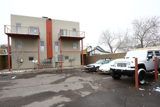 720 Roma Ave NW in Albuquerque, NM - Foto de edificio - Building Photo