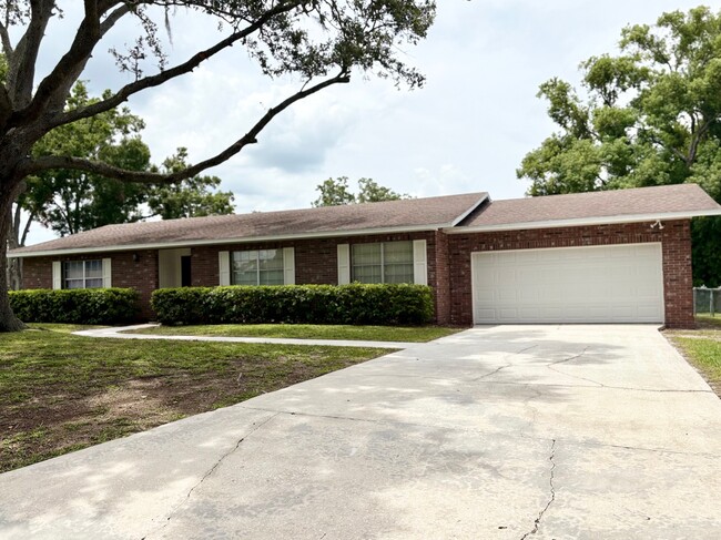 property at 1110 Prince Pl