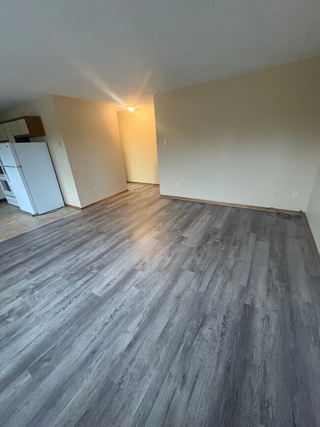 6622 Lincoln Ave, Unit 2 in Lockport, NY - Building Photo - Building Photo