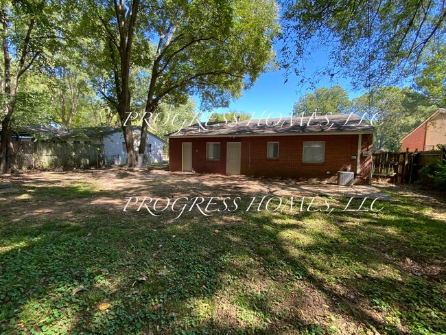 property at 1003 8th Ave SW