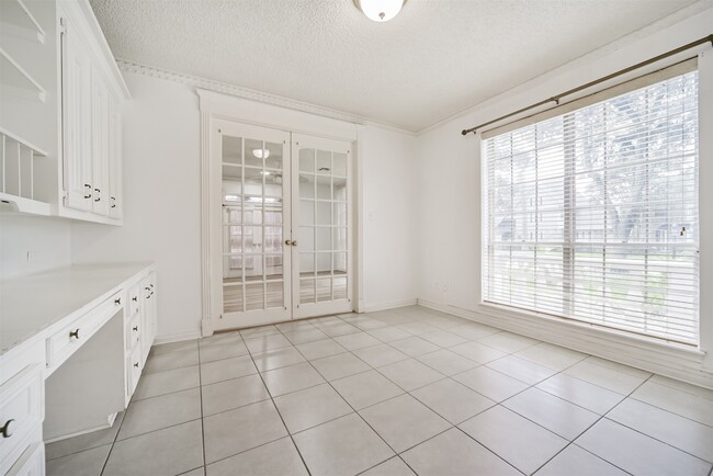 property at 15738 Fleetwood Oaks Dr