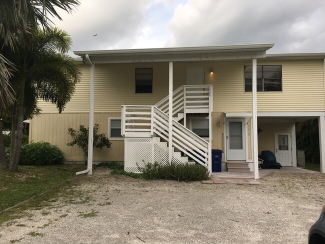5480 Avenue B, Unit 5480