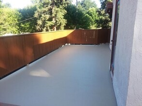 22321 H St, Unit A in Santa Margarita, CA - Foto de edificio - Building Photo