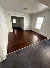 3937-3939 Troost Ave in Kansas City, MO - Foto de edificio - Building Photo