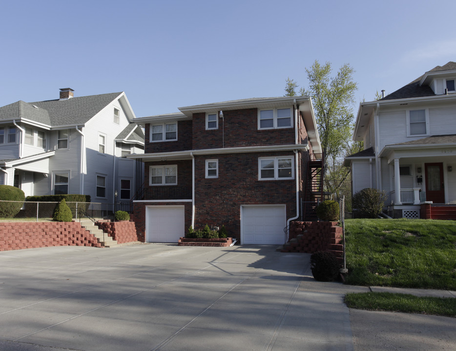 4912 Webster St in Omaha, NE - Foto de edificio