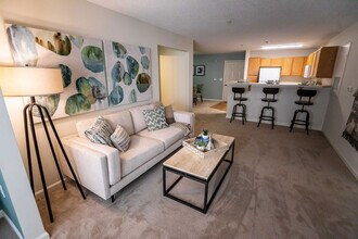 Salisbury Village at Castlewood in Salisbury, NC - Foto de edificio - Building Photo