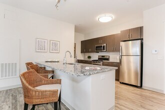 35 Rosebrook Pl in Wareham, MA - Building Photo - Building Photo