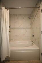 1001 L St NW, Unit 704 in Washington, DC - Building Photo - Building Photo