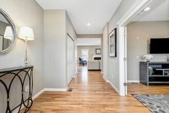 7576 Bullseye Dr in Canal Winchester, OH - Building Photo - Building Photo