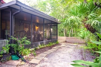 466 Club Dr in Winter Springs, FL - Building Photo - Building Photo