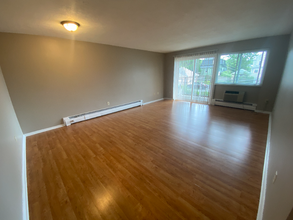200 Mountain Ave in Malden, MA - Building Photo - Building Photo