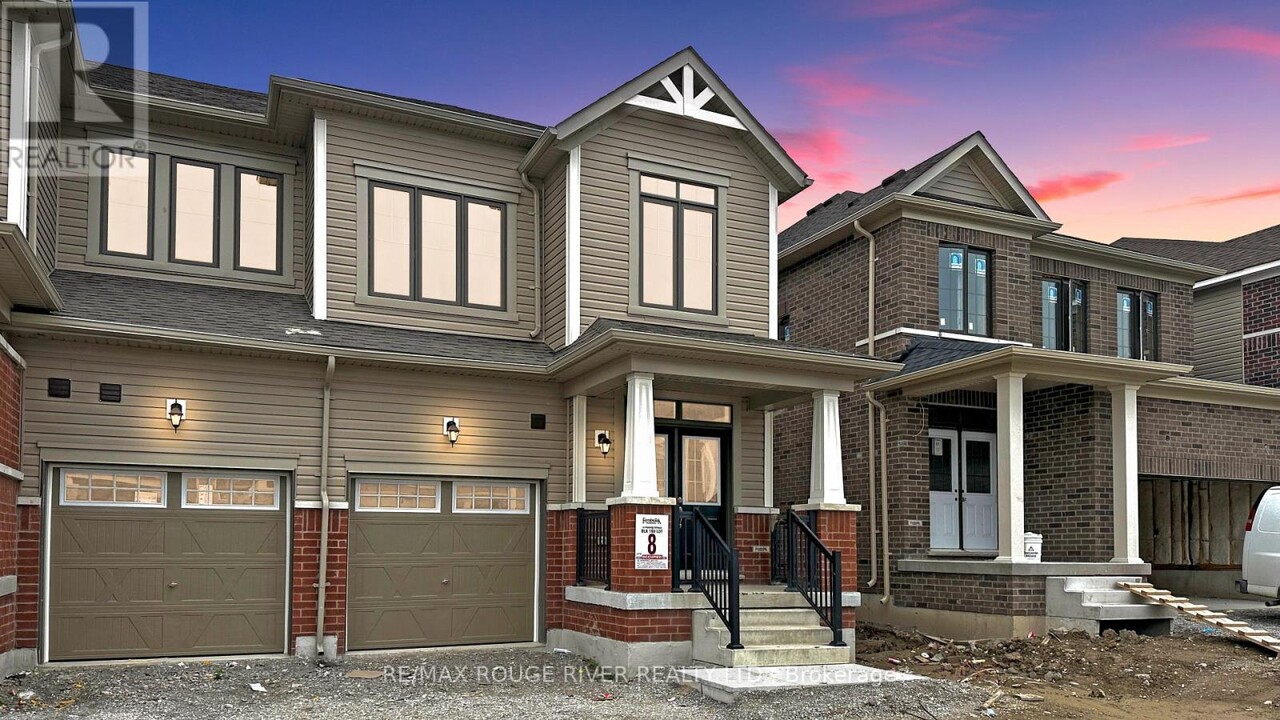 15 Prudhoe Ter in Barrie, ON - Building Photo