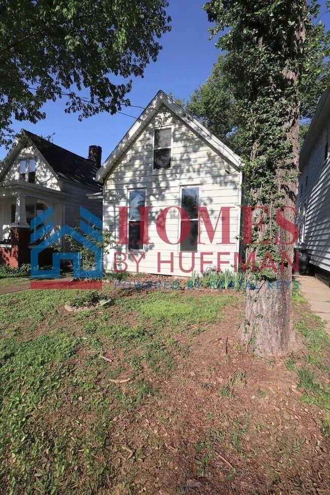 1311 Stinson Ave in Evansville, IN - Building Photo - Building Photo