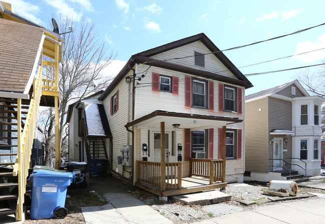 43 Union St in Norwich, CT - Building Photo - Building Photo