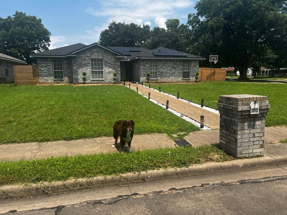 1112 Forrest St in Waco, TX - Building Photo