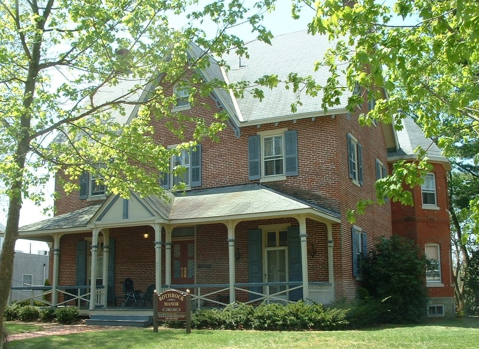 Rothrock Manor in West Chester, PA - Building Photo