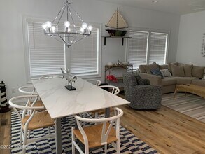 72 Spray Way in Lavallette, NJ - Building Photo - Building Photo