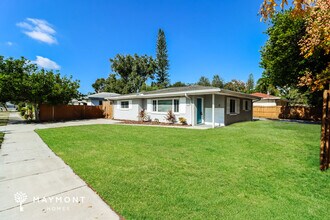1976 Drew Plaza in Clearwater, FL - Building Photo - Building Photo