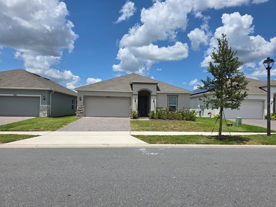 2045 Havasu Falls Dr in DeLand, FL - Building Photo