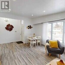 259 Ross Ave in Kitchener, ON - Building Photo - Building Photo