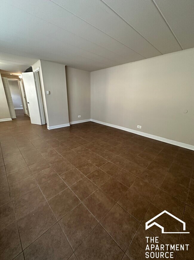 9620 Ivanhoe Ave in Schiller Park, IL - Building Photo - Building Photo