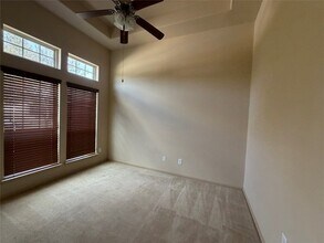 3223 Aegean Dr in Missouri City, TX - Foto de edificio - Building Photo